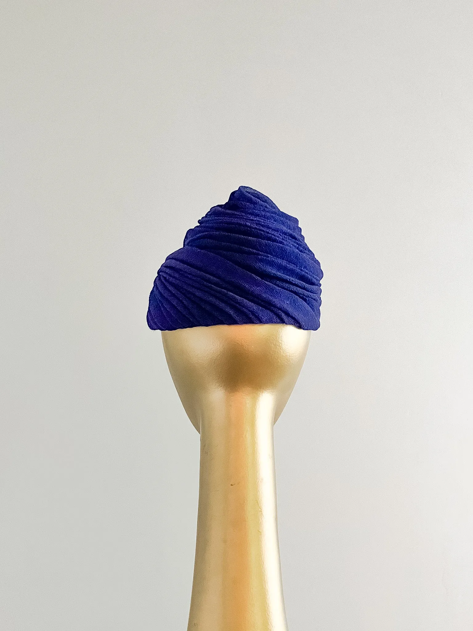 1940's Hattie CARNEGIE Royal Blue & Silk Rose Turban Hat