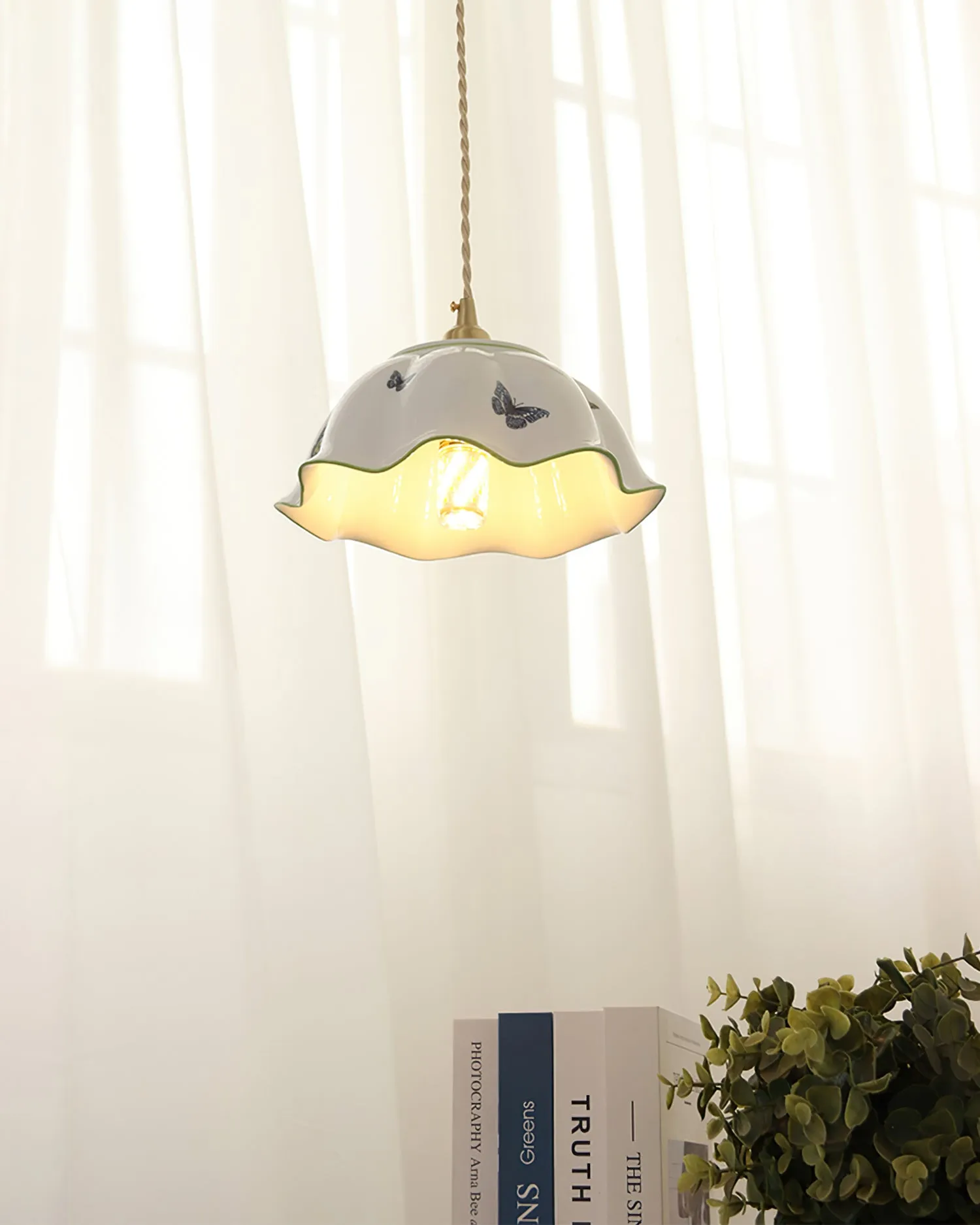 Butterfly Ceramic Pendant Lamp