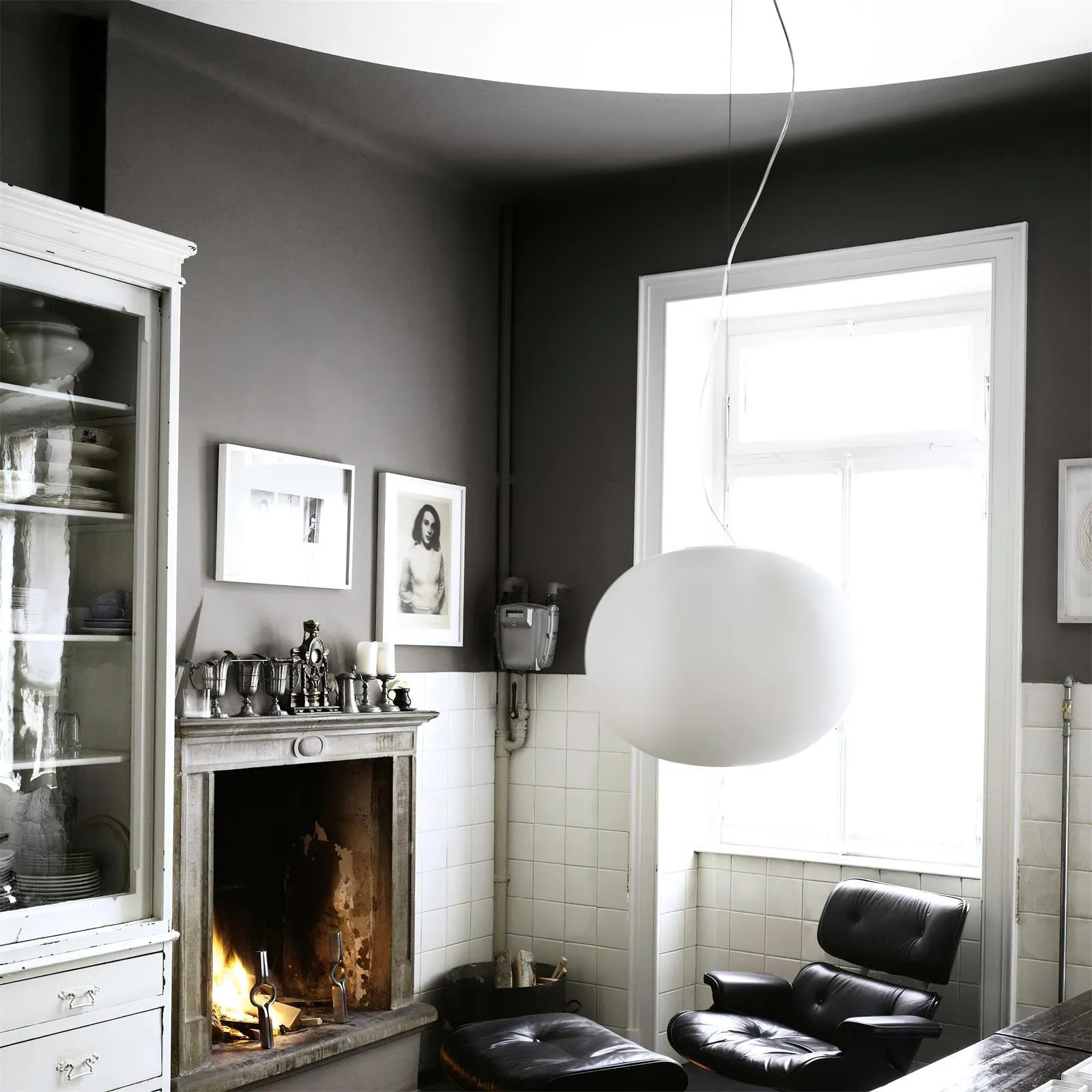Gloating Pendant Lamp