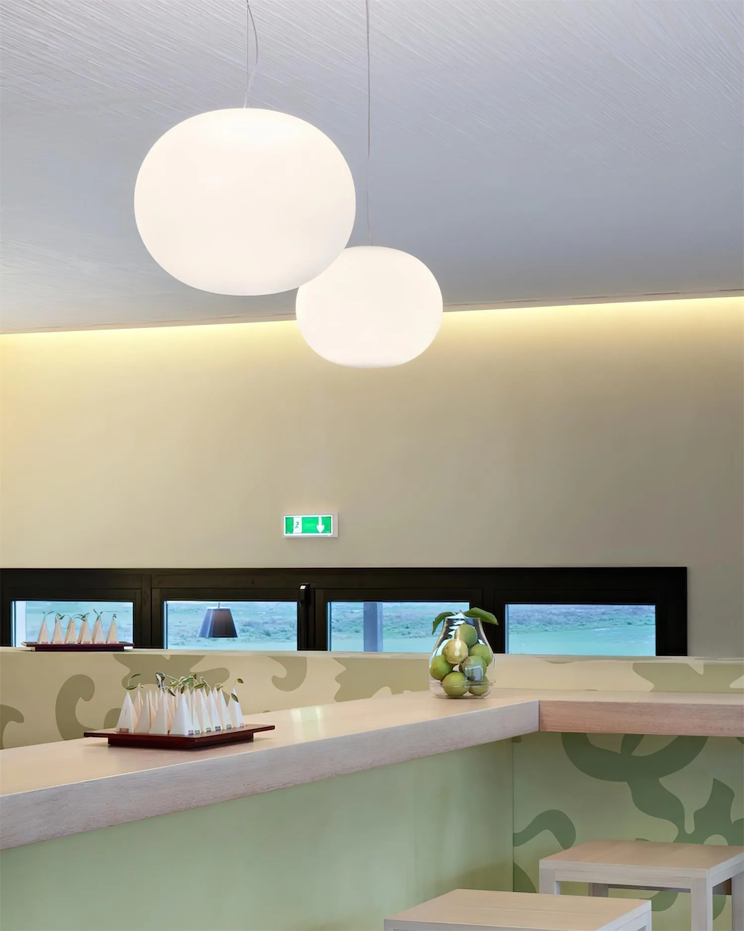 Gloating Pendant Lamp