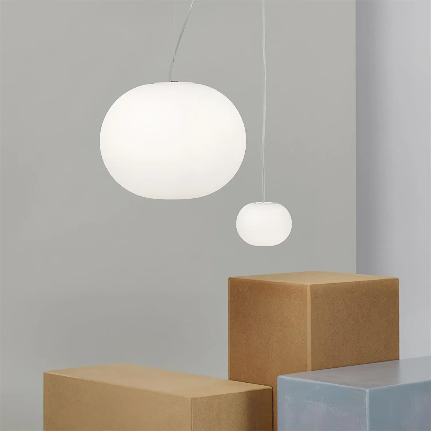 Gloating Pendant Lamp