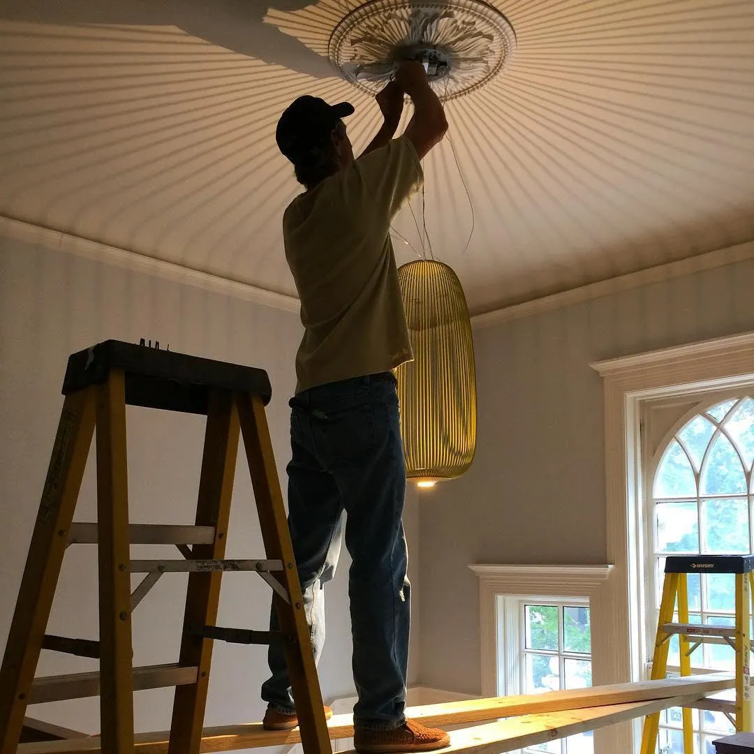 Lightweight Spokes Cage Pendant Lamp