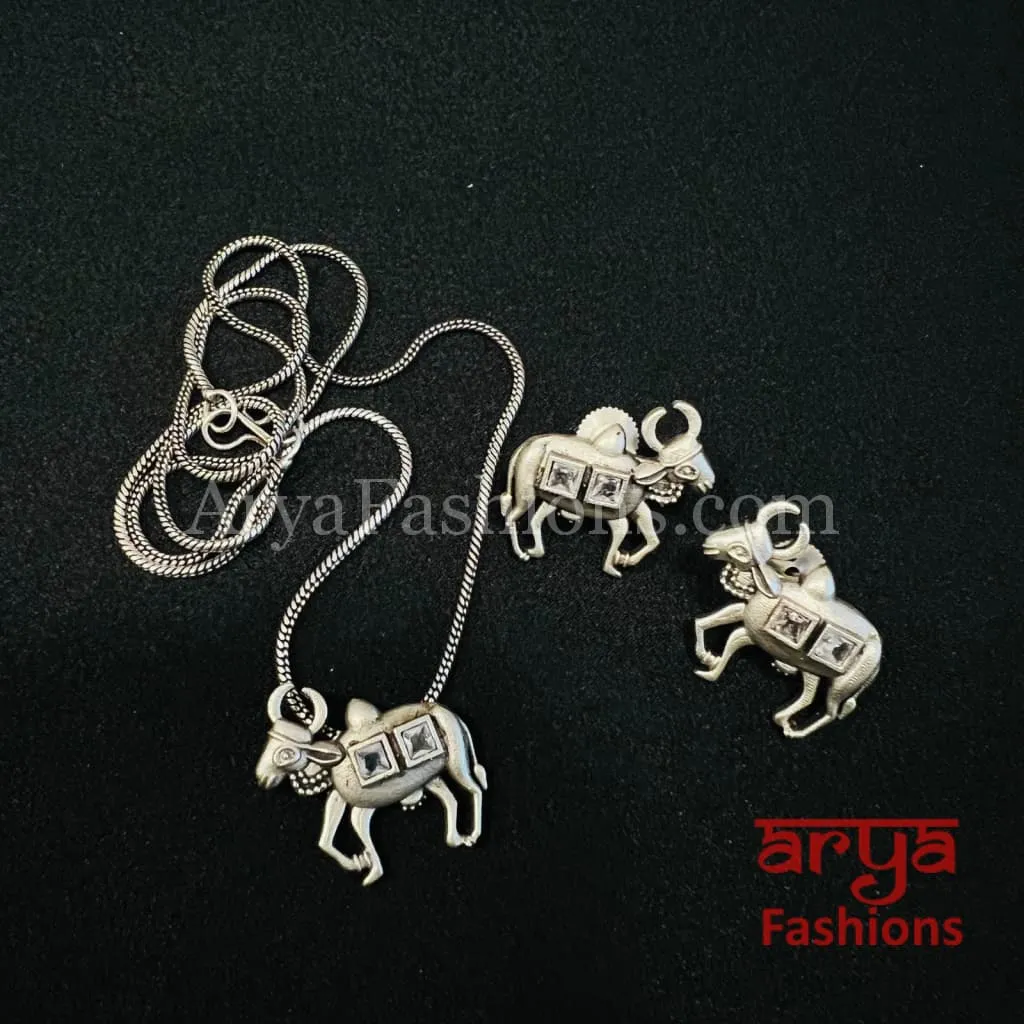 Silver Cow theme Pendant Statement Necklace