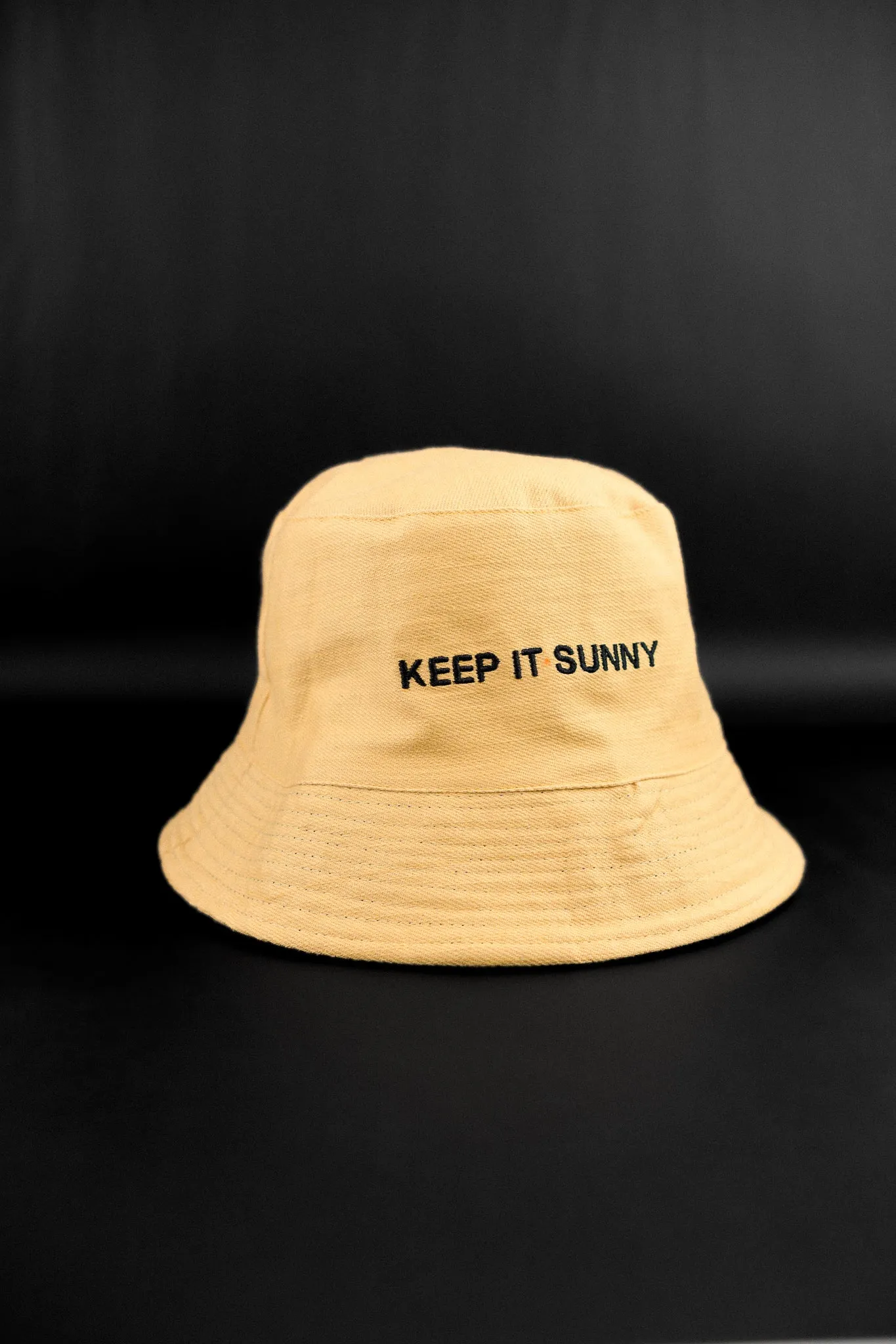 SUNNY16 REVERSIBLE BUCKET HAT