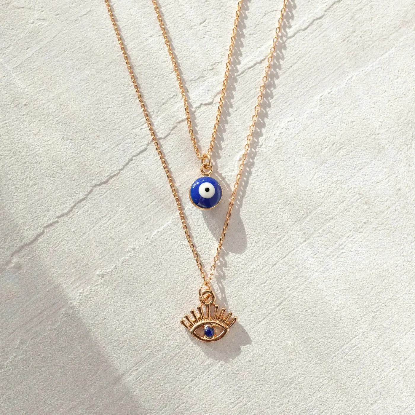 Suzy - Evil Eye Eyelash Necklace