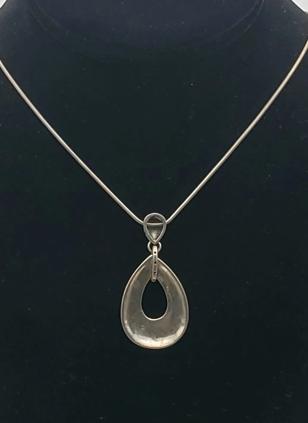 Vintage Sterling Silver Teardrop Filigree Pendant Necklace - 18   2.5"